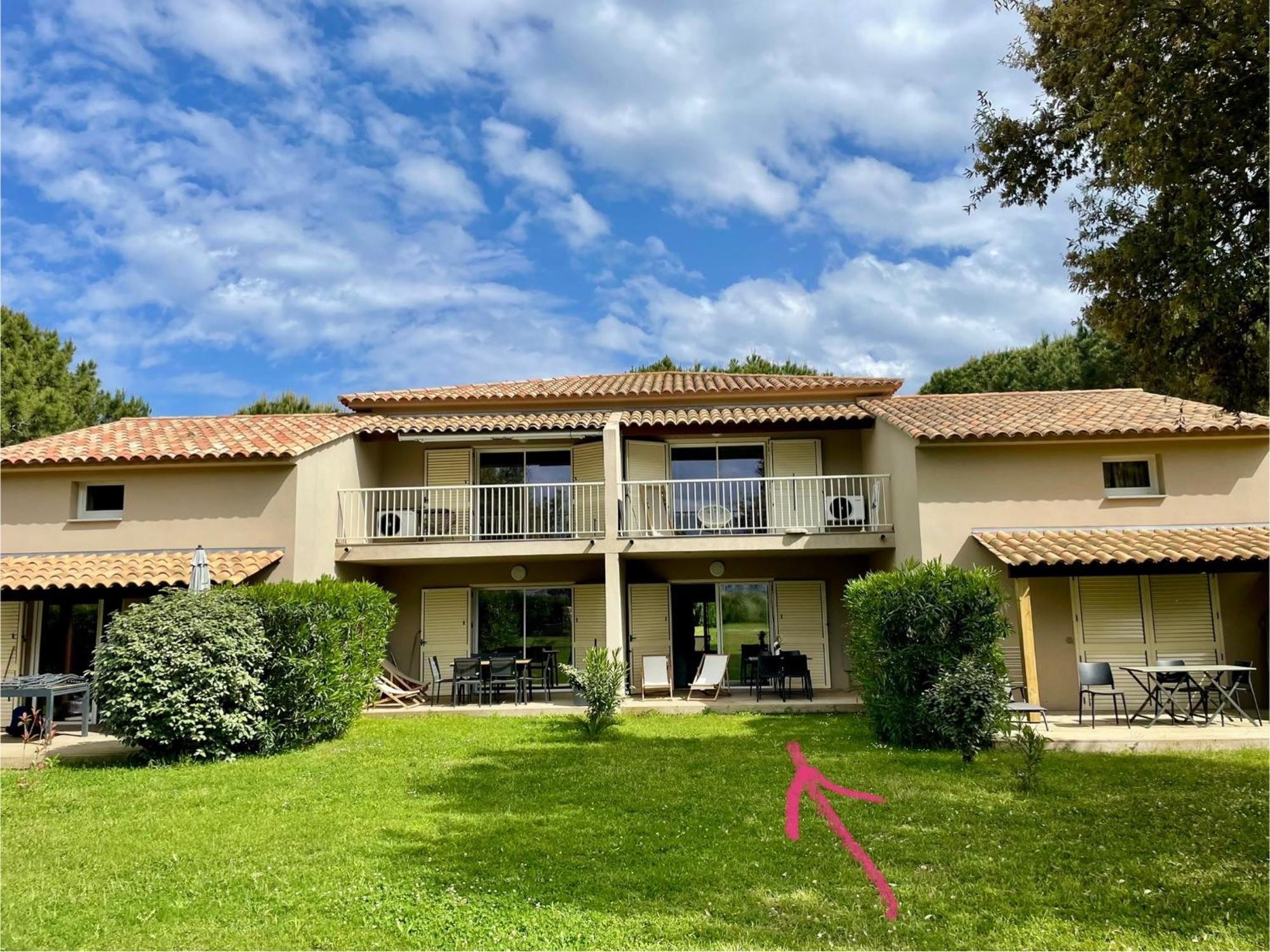 Cala Rossa By Sarai, Apt T2 4 Personnes, Dans Residence Hoteliere Avec Piscine Леччи Екстериор снимка